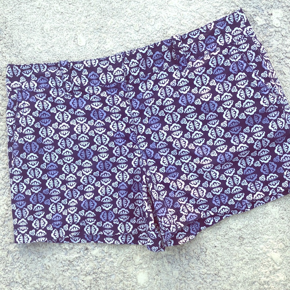 LOFT shorts cotton size 8 navy purple print EUC